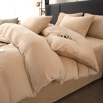 Milk Velvet téli négy darabos ágyneműkészlet, quilting, kétoldalas korallflanel, 2500–3000 g, modern minimalist stílus