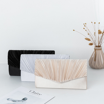 Večernja clutch torba u japanskom stilu, horizontalnog kvadratnog oblika, magnetsko zatvaranje, unutarnja džep za ID, poliester materijal
