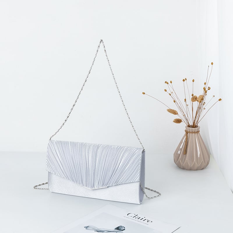 Večernja clutch torba u japanskom stilu, horizontalnog kvadratnog oblika, magnetsko zatvaranje, unutarnja džep za ID, poliester materijal