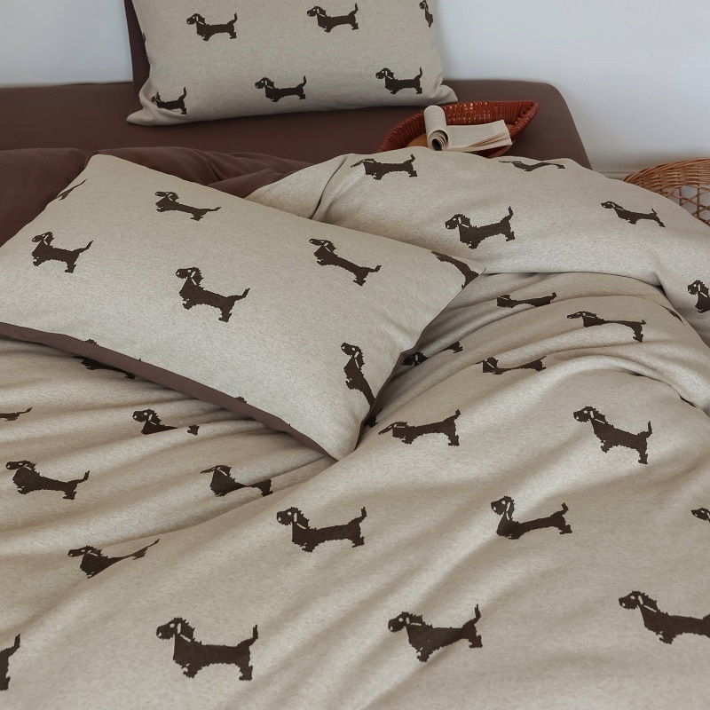 4 részes ágyneműkészlet fonalfestett jacquard pamutból – puha és bőrbarát, INS stílus, egész évben használható, 230 g/m²