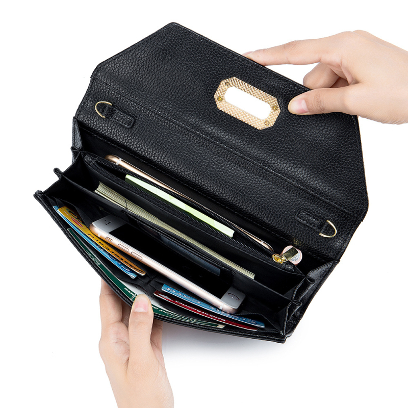 Večernja torbica — crossbody, kvadratnog oblika, prirodna koža (prvi sloj teleće kože), zatvarač, unutarnji pretinci za telefon, osobnu iskaznicu i zatvarač, poliester podstava