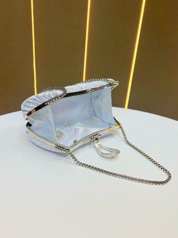 Estélyi crossbody és kézitáska, poliészter, vízszintes téglalap alakú forma, csatos zár, telefontok