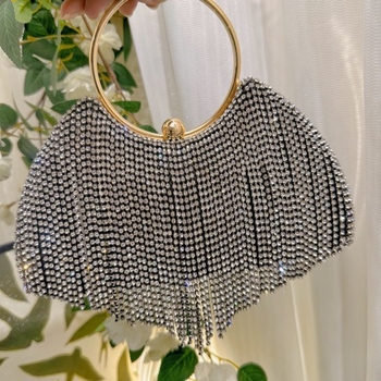 PU кутиевидна чанта с ресни и кристали, презрамка през рамо, хоризонтална квадратна форма, заключване с ключалка, джоб за телефон