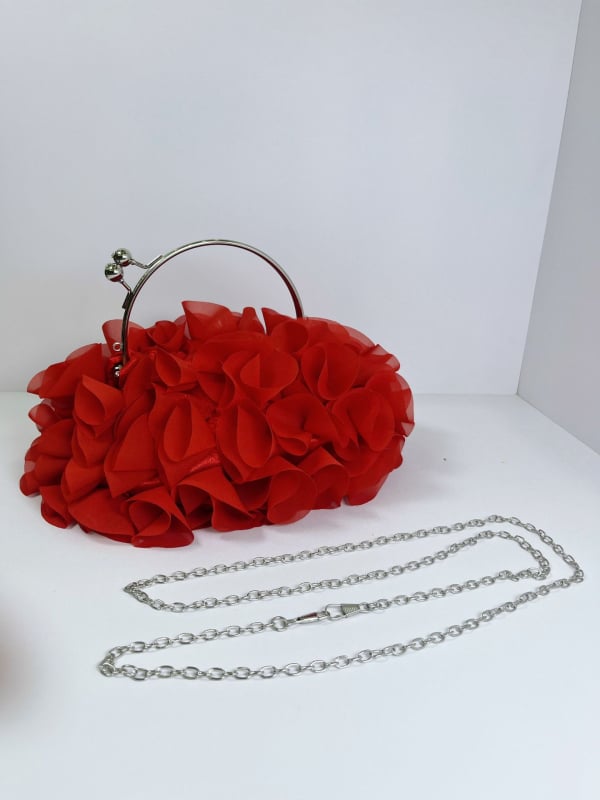 Henger alakú női kézitáska virágmintával, poliészterből, zárható lezárás, háromdimenziós külső, stílus: érett, kifinomult nő, estékre és esküvőkre