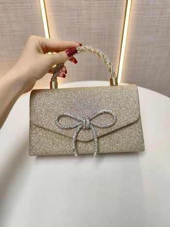 Estélyi clutch gyémántos masnival, kis négyszögletes forma, mágneses zár, telefontartó zseb