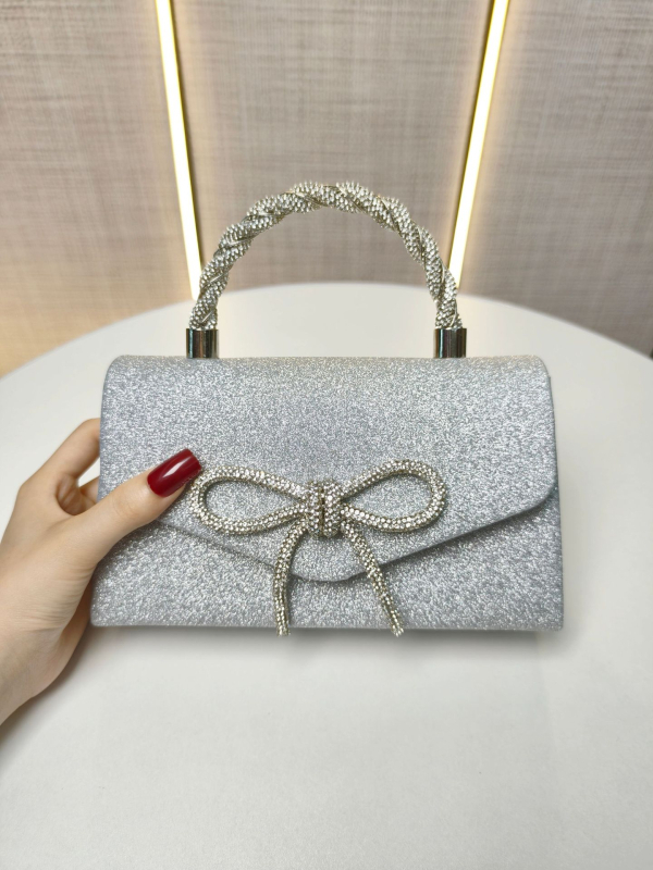 Estélyi clutch gyémántos masnival, kis négyszögletes forma, mágneses zár, telefontartó zseb