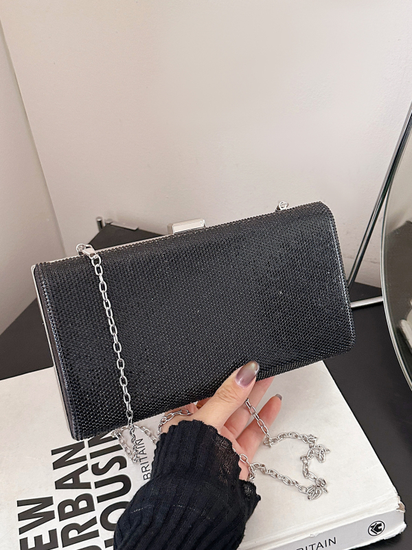 Čipkasta mala kvadratna večernja clutch torbica sa zaključavanjem, vodoravni oblik, podstava od poliestera