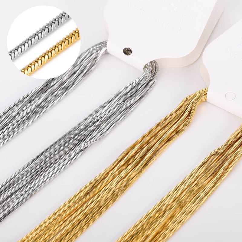 Krížový reťaz z nerezovej ocele, elektroplating, značka Cute, kvalita drahého kovu: 1