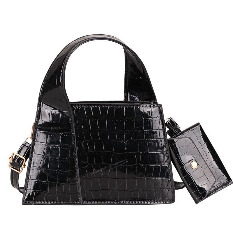 PU kvadratna crossbody torba u urbanom minimalističkom stilu, zatvarač, nylon podstava, džep za telefon