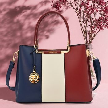 Ženska crossbody torba, PU koža, velika kapaciteta, zatvaranje na zip, unutarnji sustav džepova