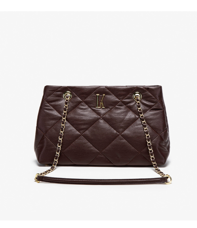 Crossbody torba, kviliran dizajn, dvostruke naramenice (materijal: PU; podstava: poliester; zatvaranje: zip; unutarnja džep s zipom; oblik: vodoravni kvadrat)