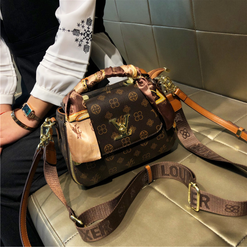 Ženska crossbody torba — gradska jednostavnost, PU materijal, zaključavanje zatvaračem, unutarnja džep sa zatvaračem, ovalni oblik