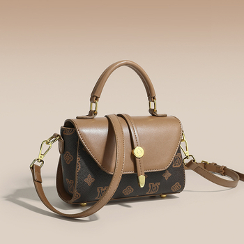 PU crossbody torba, horizontalni kvadratni oblik, magnetsko zatvaranje, unutarnji džep sa zipom i džep za mobitel, podstava od poliestera, brenda Challen/Caining
