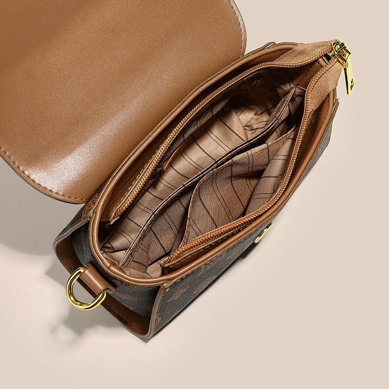 PU crossbody torba, horizontalni kvadratni oblik, magnetsko zatvaranje, unutarnji džep sa zipom i džep za mobitel, podstava od poliestera, brenda Challen/Caining