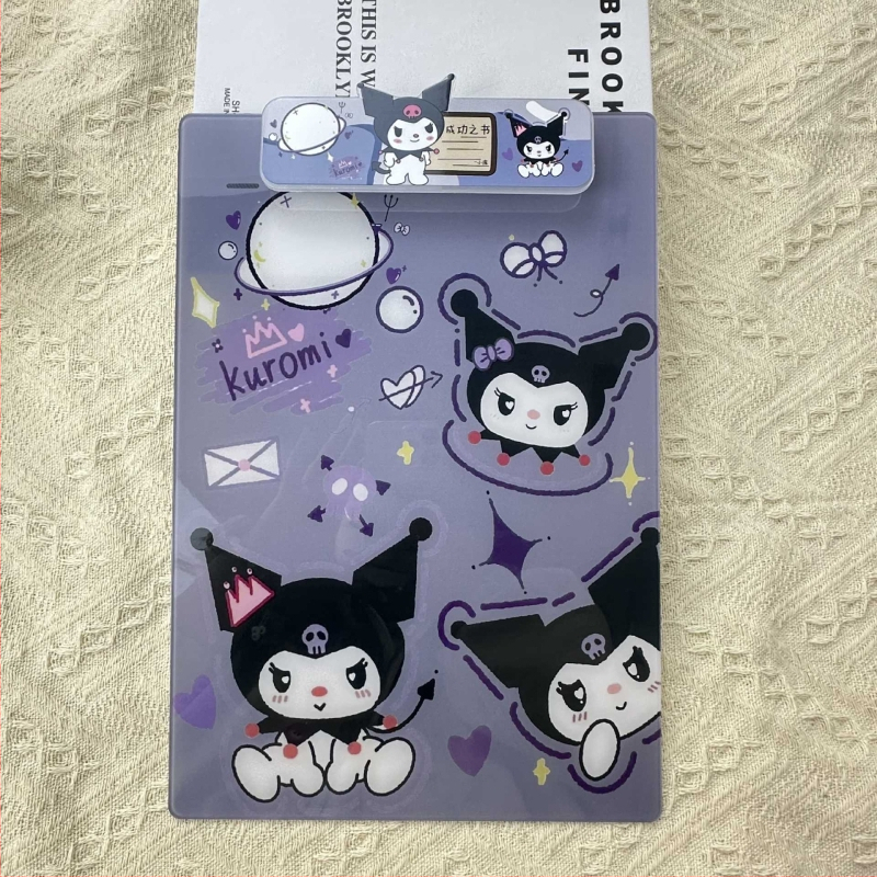 Plastový klipbord s jedným upínacím mechanizmom, dizajn kresleného psa, model TC-BJ-107, značka Tuo Chuang, hrúbka platne 2,1 mm