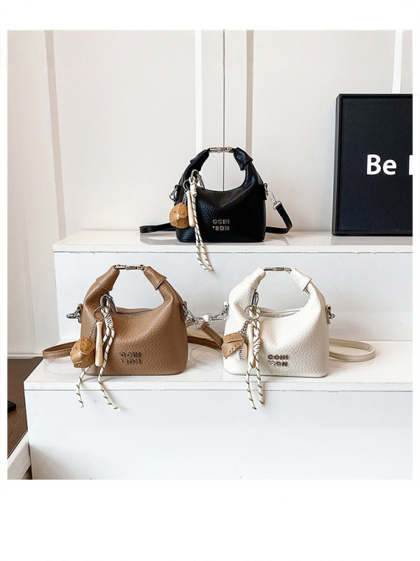 Geantă mică din PU pentru umăr – formă de găleată, căptușeală poliester, închidere cu fermoar