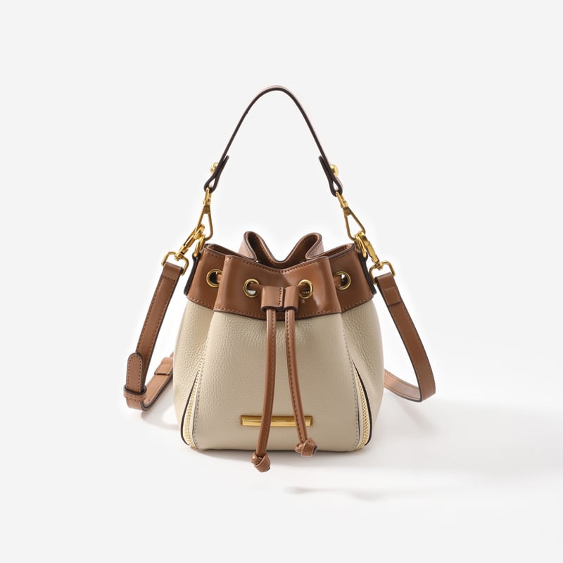 Ženska bucket torba od prave kože, crossbody torba s trakom za zatvaranje, unutarnje pretince: pretinac sa zipom, pretinac za telefon, ID pretinac, pretinac s dvostrukim zipom, ljeto 2025