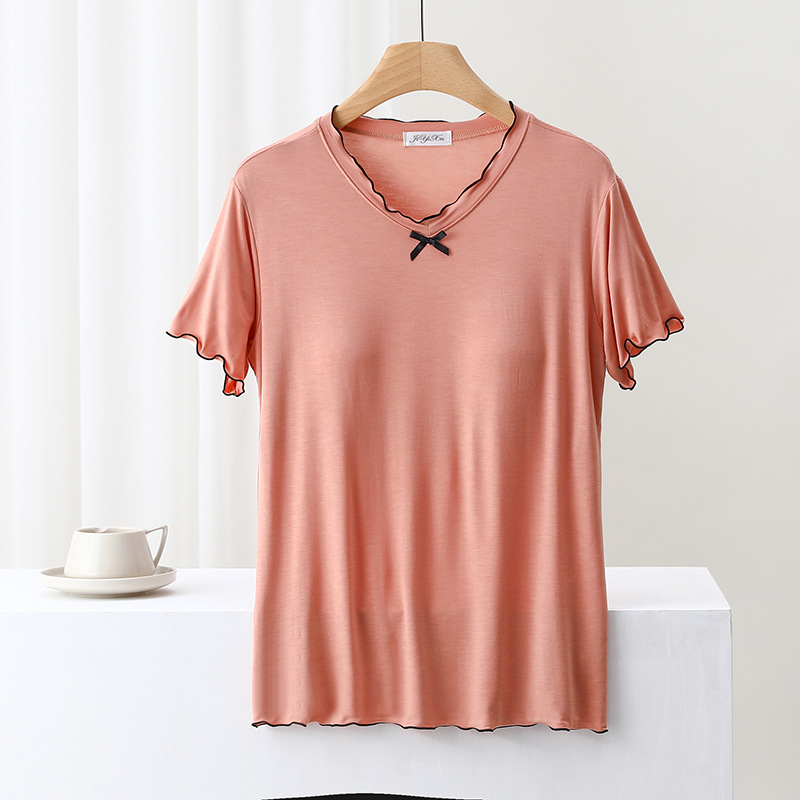 Modalni noćni top, V-izrez, kratki rukavi, opuštena silueta, prozračan i upija vlagu