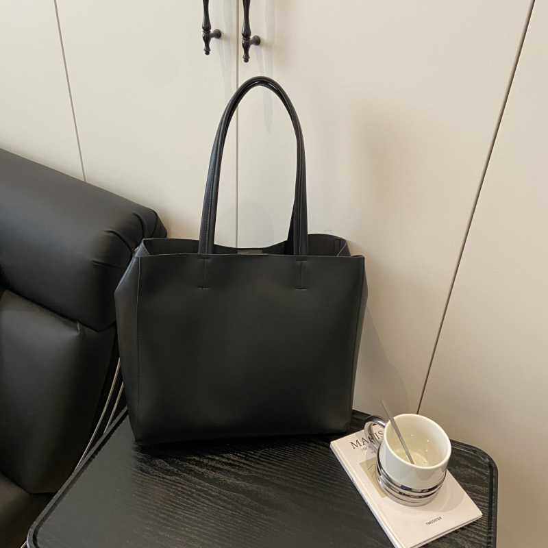 Ženska Tote torba s jednim remenom, PU materijal, velik kapacitet, magnetsko zatvaranje, unutarnji džepovi sa zatvaračem