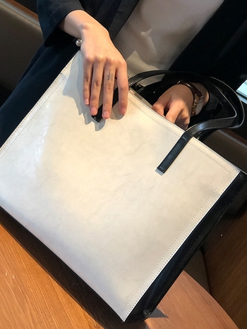 Kožna Tote torba s završnim ulje-vosk premazom, vodoravni četvrtasti oblik, magnetsko zatvaranje, unutarnje odjeljke s džepom na zip, džep za telefon i džep za identifikacijsku karticu