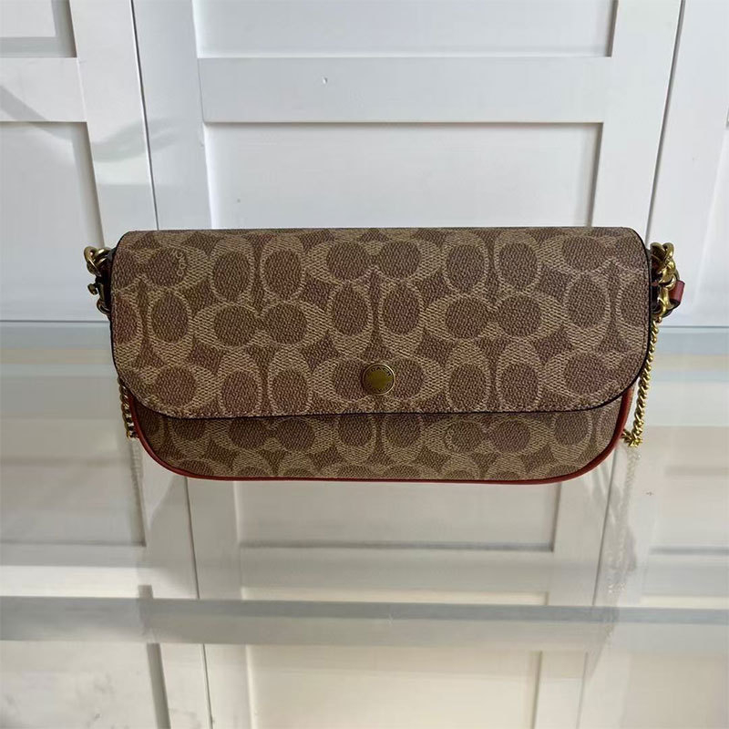 Koujia baguette torbica s kapicom, PVC, crossbody/ramena stil, dvije naramenice, horizontalni kvadratni oblik, unutarnja džep sa zatvaračem, poliester podstava, urbani stil