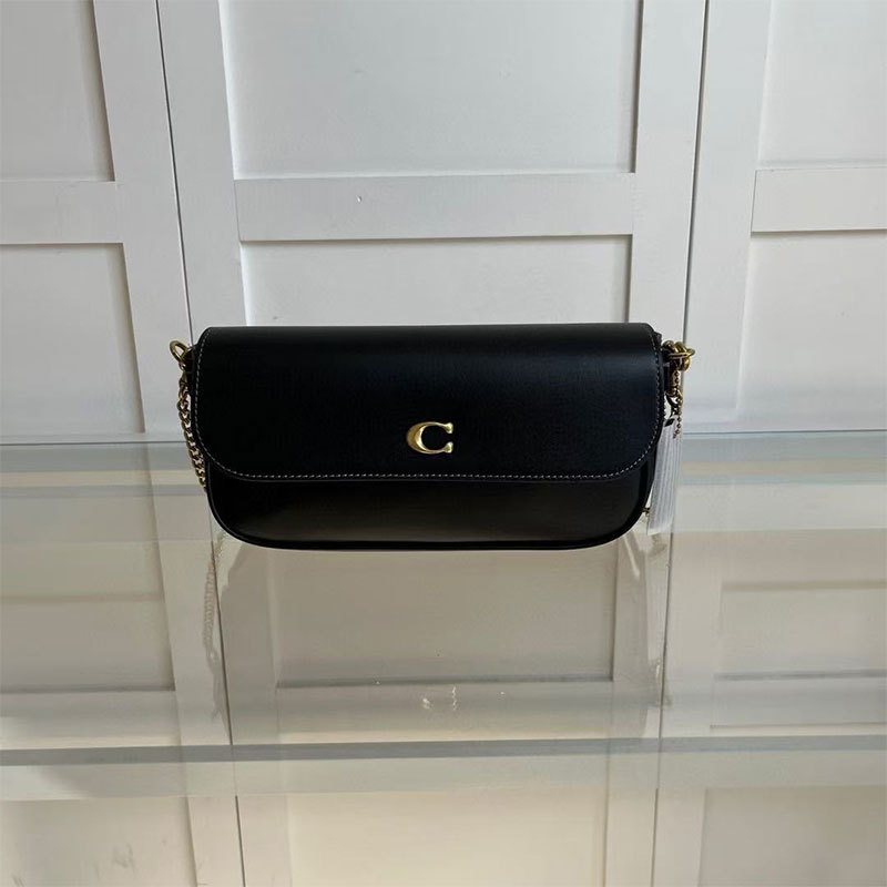 Koujia baguette torbica s kapicom, PVC, crossbody/ramena stil, dvije naramenice, horizontalni kvadratni oblik, unutarnja džep sa zatvaračem, poliester podstava, urbani stil
