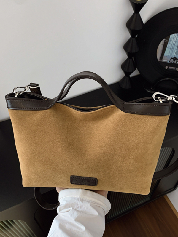 Retro torba preko ramena velike kapacitete, PU materijal, vodoravni kvadratni oblik, zatvaranje zipom, podstava od poliestera