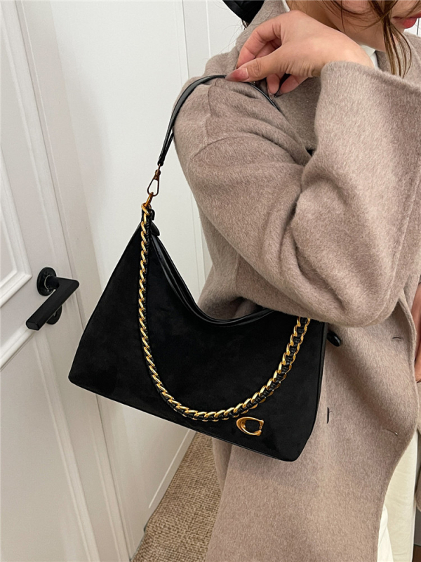 Torba za ramena sa zatvaračem, vertikalno kvadratnog oblika, poliesterska tkanina, unutarnji džep sa zatvaračem i džep za dokumente