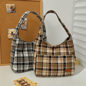 Ženska vunena tote torba, ulični stil, vertikalni kvadratni oblik, magnetsko zatvaranje, unutarnja pretinica za telefon