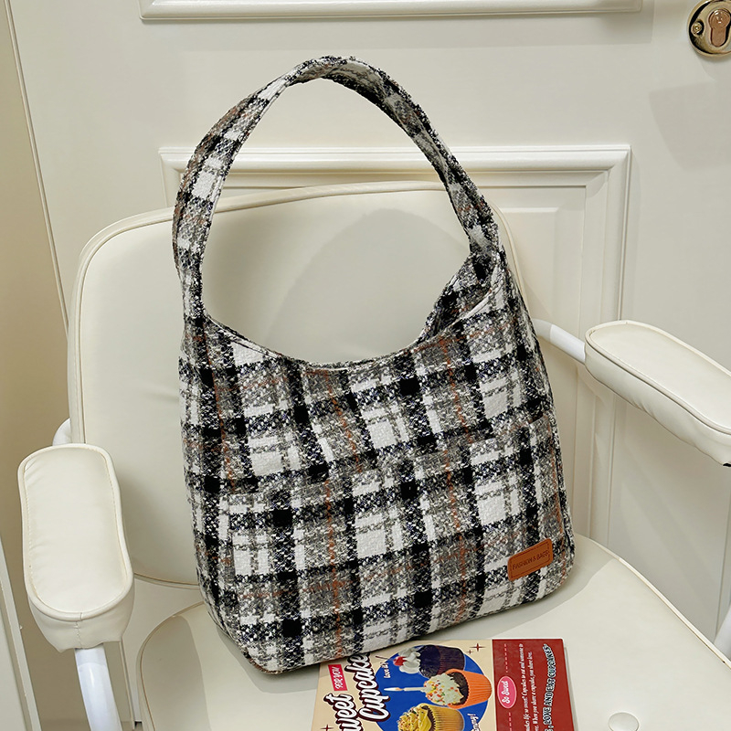 Ženska vunena tote torba, ulični stil, vertikalni kvadratni oblik, magnetsko zatvaranje, unutarnja pretinica za telefon