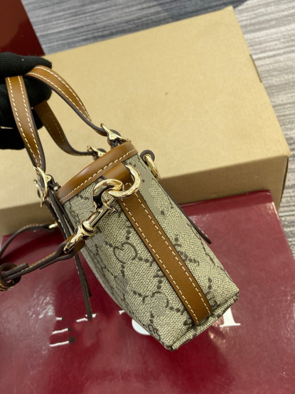 HD PVC tote torba velike kapacitete, unutarnja pretinica za telefon, mezanin pretinac, jednostruka naramenica