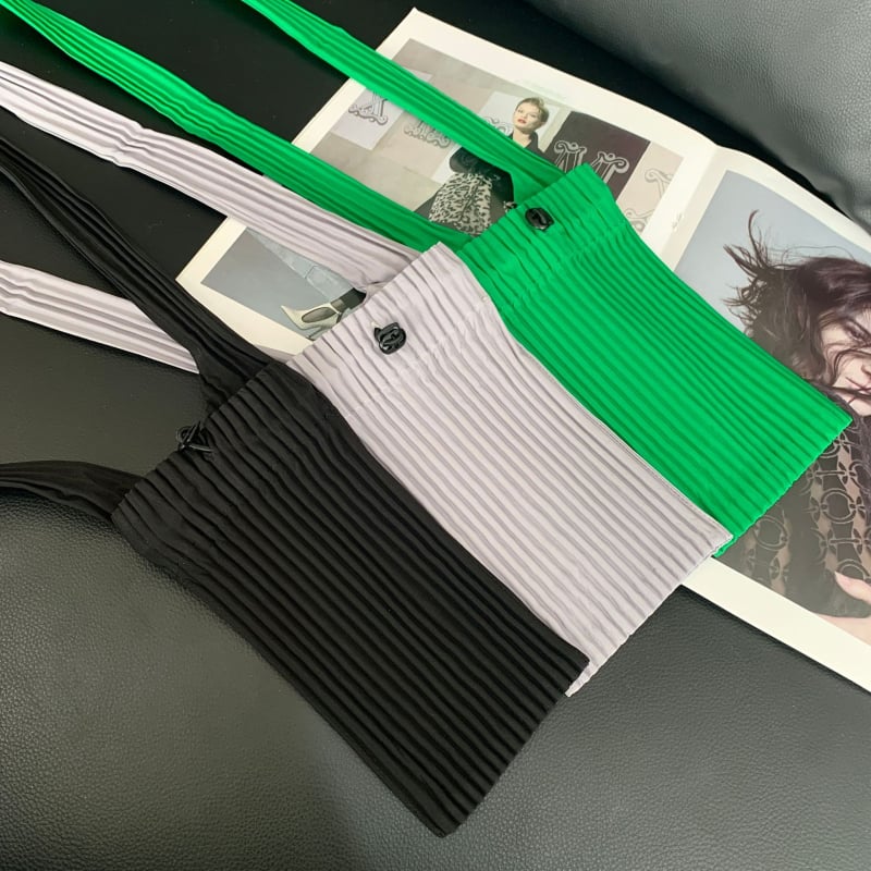 Crossbody torbica za telefon s plisiranim dizajnom, zatvarač, poliester, vertikalni kvadratni oblik