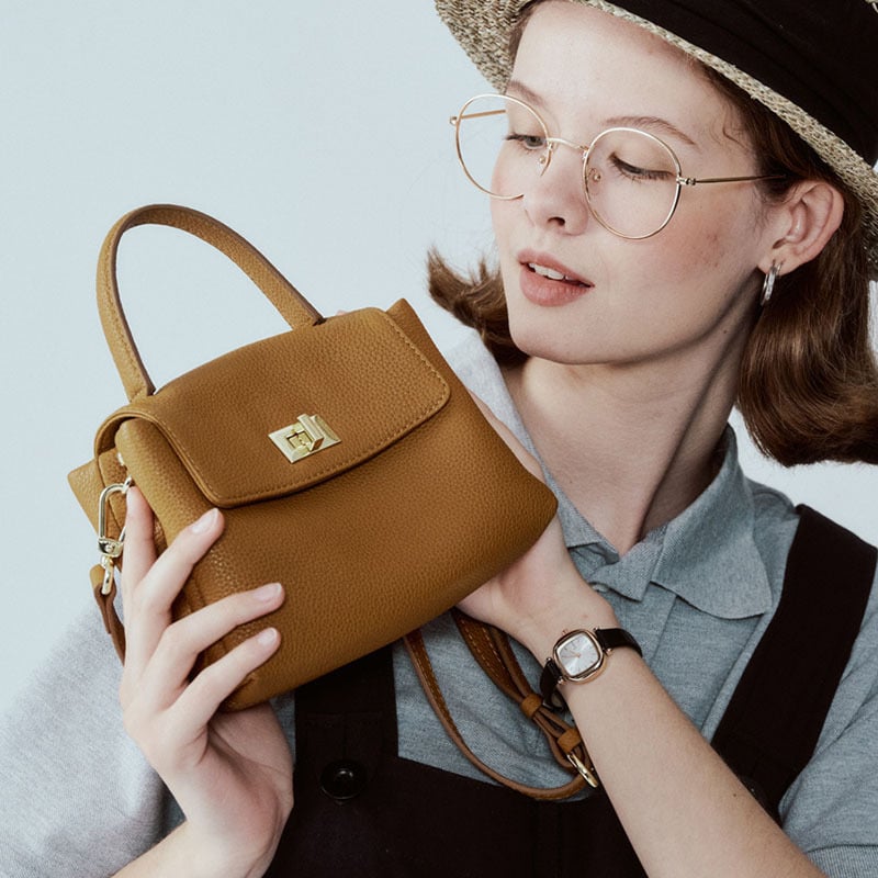 Kožna torbica za crossbody za mobitel, retro zaključavanje tipa latch, prvi sloj goveđe kože, horizontalni kvadratni oblik