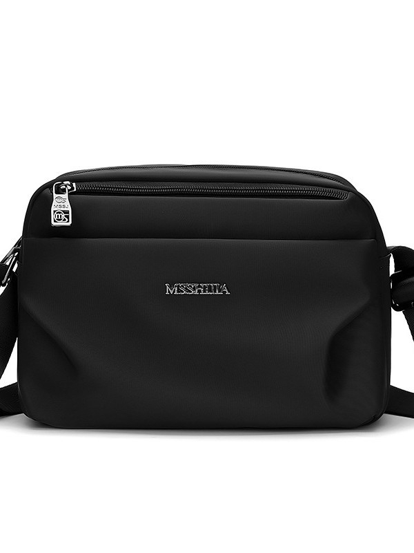 Ženska crossbody torba, tekstilni materijal, urban minimalistički stil, horizontalni kvadratni oblik, zatvarač, džep za telefon