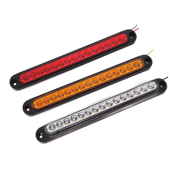 15-LED stražnja svjetiljka za vozila 12–24V, univerzalna ugradnja — 0,2 W, 500 lm, 6000 K, 50 000 h vijek trajanja