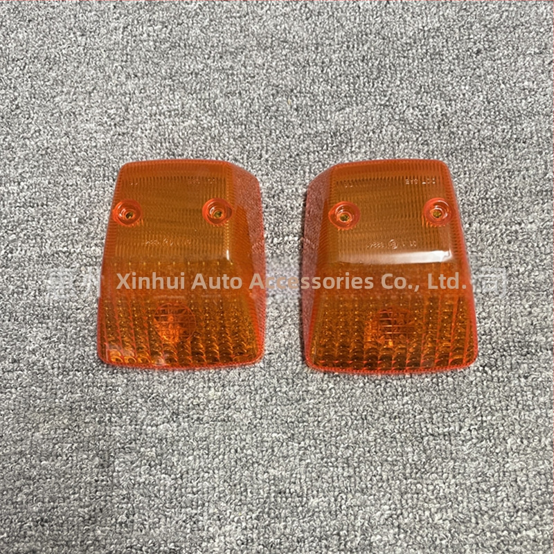 Carcasă semnalizare Xinhui din PP pentru W463 Mercedes-Benz G-Class (G500/G63/G350/G55) cu suport de instalare