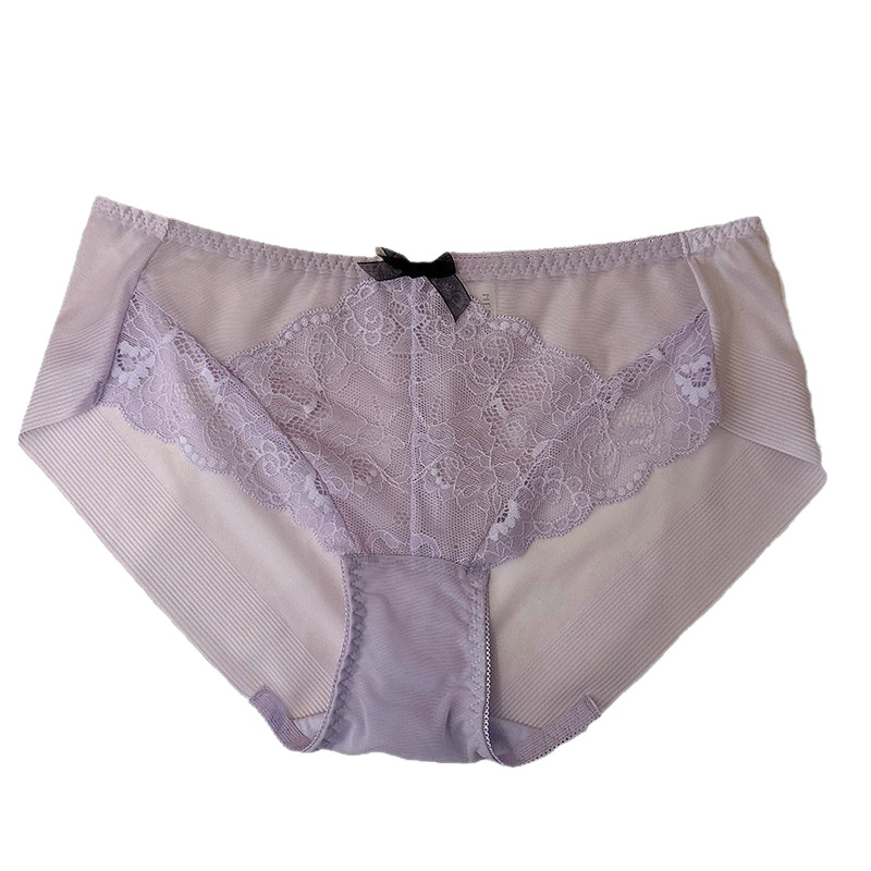 Čipkaste ženske gaćice s srednje visokim strukom, poliester materijal, pamuk podstava, jednobojni uzorak
