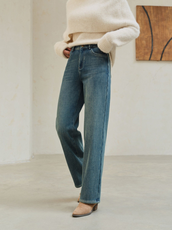 Traperice s fleece podstavom, ravni kroj, srednja struka, debeli materijal, japansko-korejski casual stil, zima 2025
