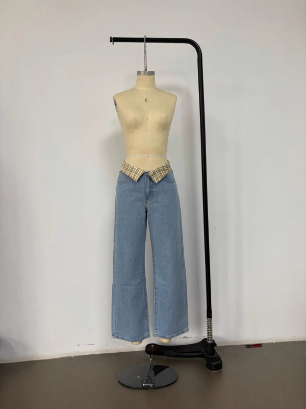 Ženske farmerke ravnog kroja, srednji pojas, Ice-wash denim, 50–70% pamuk, casual gradski stil prijevoza