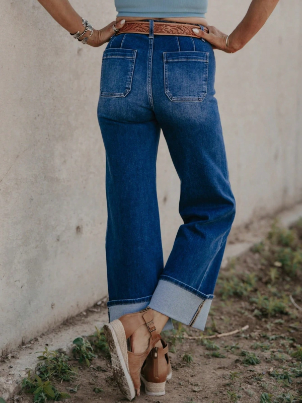 Traperice od džinsa, ravne nogavice, srednji pojas, istrošeni vintage retro stil, 70-80% pamuka, poliester <30%, jesen 2025