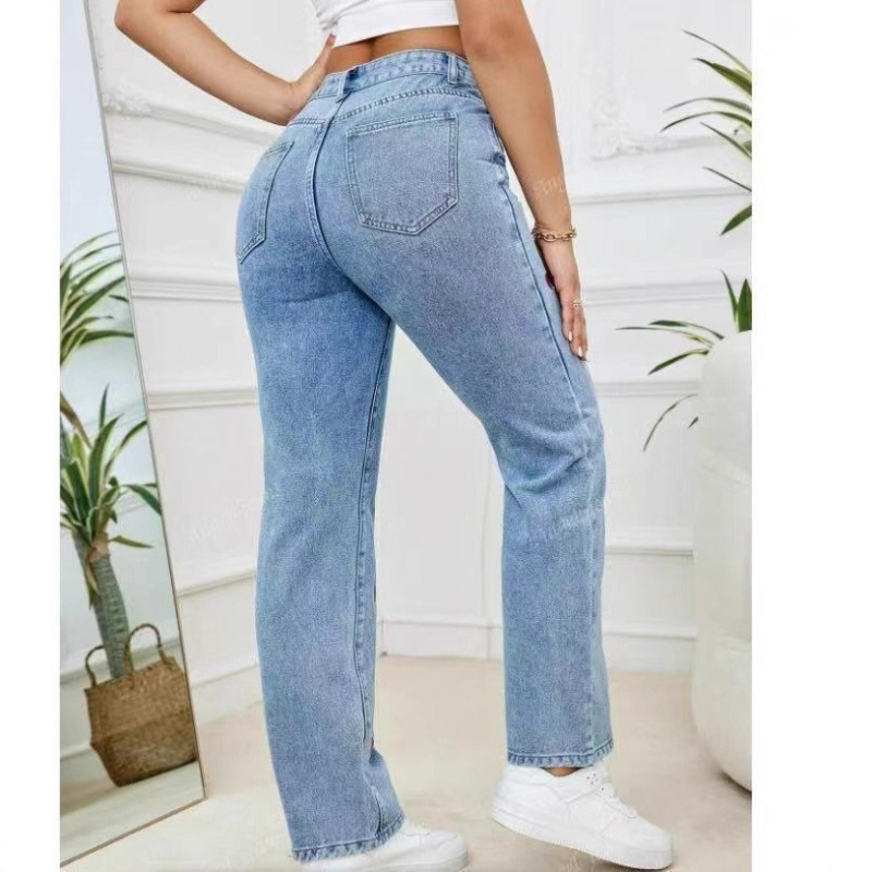 Ženske traperice visokog struka, ravnog kroja, s izvezenim srcem, denim, elastične