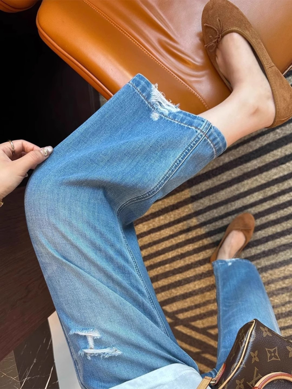 Tencel denim distresirane traperice, visoki struk, efekt mršavljenja, bez elastana, labav kroj