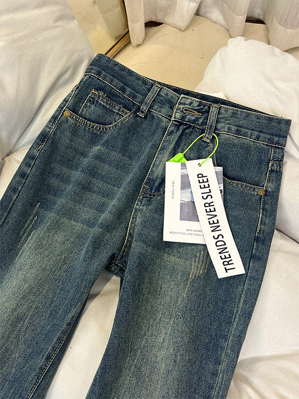 Traperice s visokim strukom, blago proširene bootcut, denim, mikroelastičnost, 50–70% pamuk