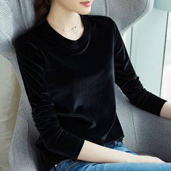 T-Shirt od Gold Velvet materijala, dugi rukavi, okrugli izrez, ravni kroj, duljina 50–65 cm