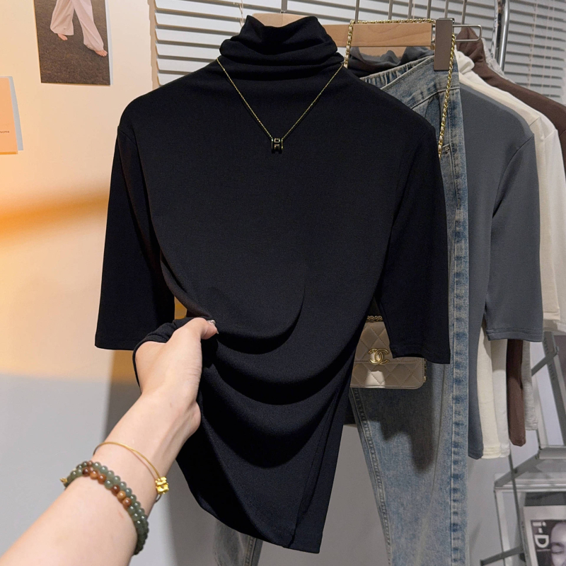 Ženski viskozni T‑shirt s polu rukavom i visokim ovratnikom, uski kroj, duljina 50–65 cm, ljeto 2024