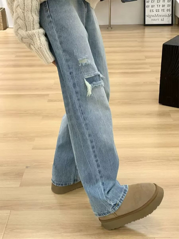 Raspucane ravne traperice za žene, denim s 50–70% pamuka i <30% poliestera, visok struk, ravni kroj, mikroelastičnost