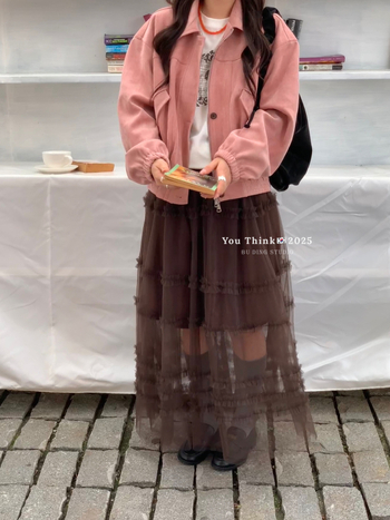 Nothing nubuk jakna s 3D uzorkom, zip, polo ovratnik, minimalistički stil