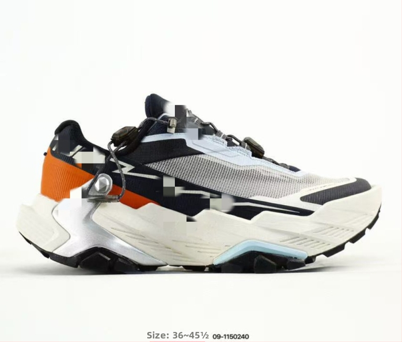 Хайкинг обувки – (вентилирана мрежеста подплата, EVA горна част, PU междинна подметка, противохлъзгаща гумена външна подметка, предно връзване)