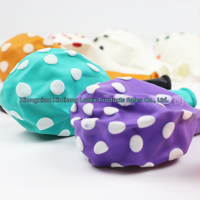 Latex dekoratív lufi, gömb alakú, nyomtatott logóval