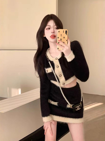 Mink Velvet kötött kardigán nőknek, hosszú ujjú, kerek nyakú, szűk fazon, akril keverék